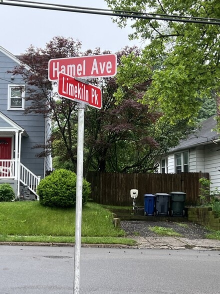 2733 Limekiln Pike, Glenside, PA à vendre - Photo du bâtiment - Image 3 de 3