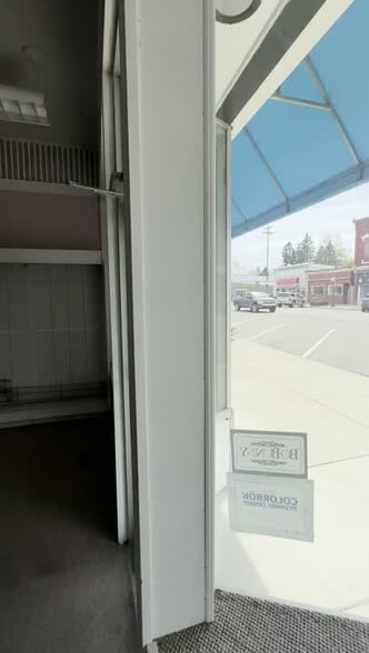 109-111 S Main St, Ovid, MI for lease - Commercial Listing Video - Image 2 of 11