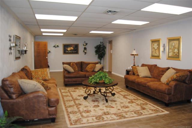 1930 Arlington St, Ada, OK à vendre - Photo intérieure - Image 3 de 22