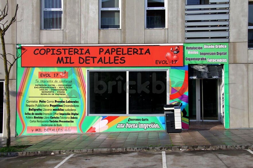 Retail in León, León for lease - Building Photo - Image 2 of 2