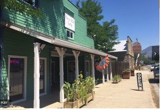 Plus de détails pour 11943 Main St, Fort Jones, CA - Commerce de détail à vendre