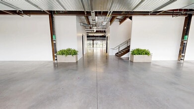 100 Progress, Irvine, CA à louer Numérisation 3D de Matterport- Image 1 de 13