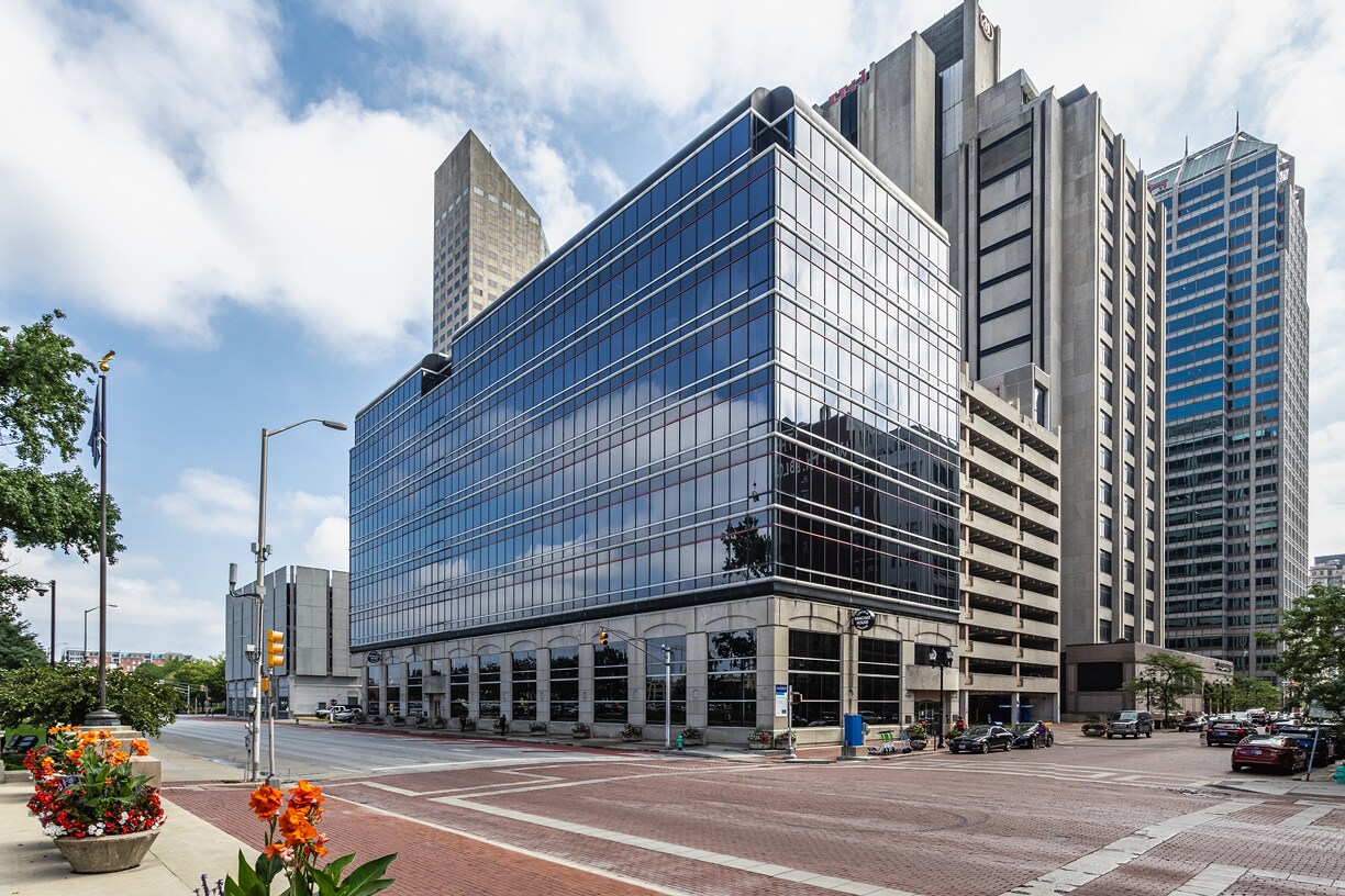 150 W Market St, Indianapolis, IN à vendre Photo du bâtiment- Image 1 de 9
