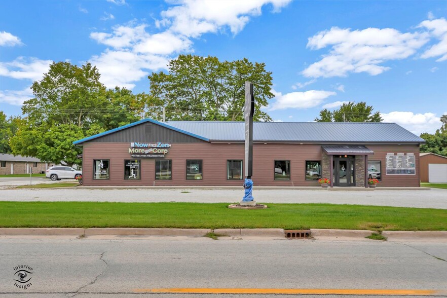 1015 Colfax st, Crescent City, IL for sale - Primary Photo - Image 1 of 19