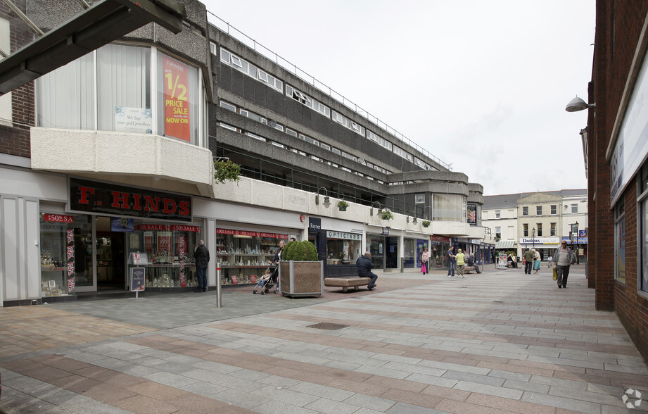 Graham Way, Merthyr Tydfil à louer - Photo du bâtiment - Image 2 de 22