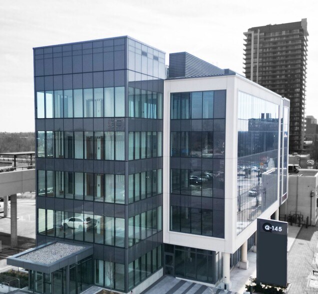 145 Queen St E, Brampton, ON à louer - Photo du bâtiment - Image 3 de 3
