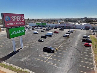 Plus de détails pour 5625 S Padre Island Dr, Corpus Christi, TX - Local commercial à louer