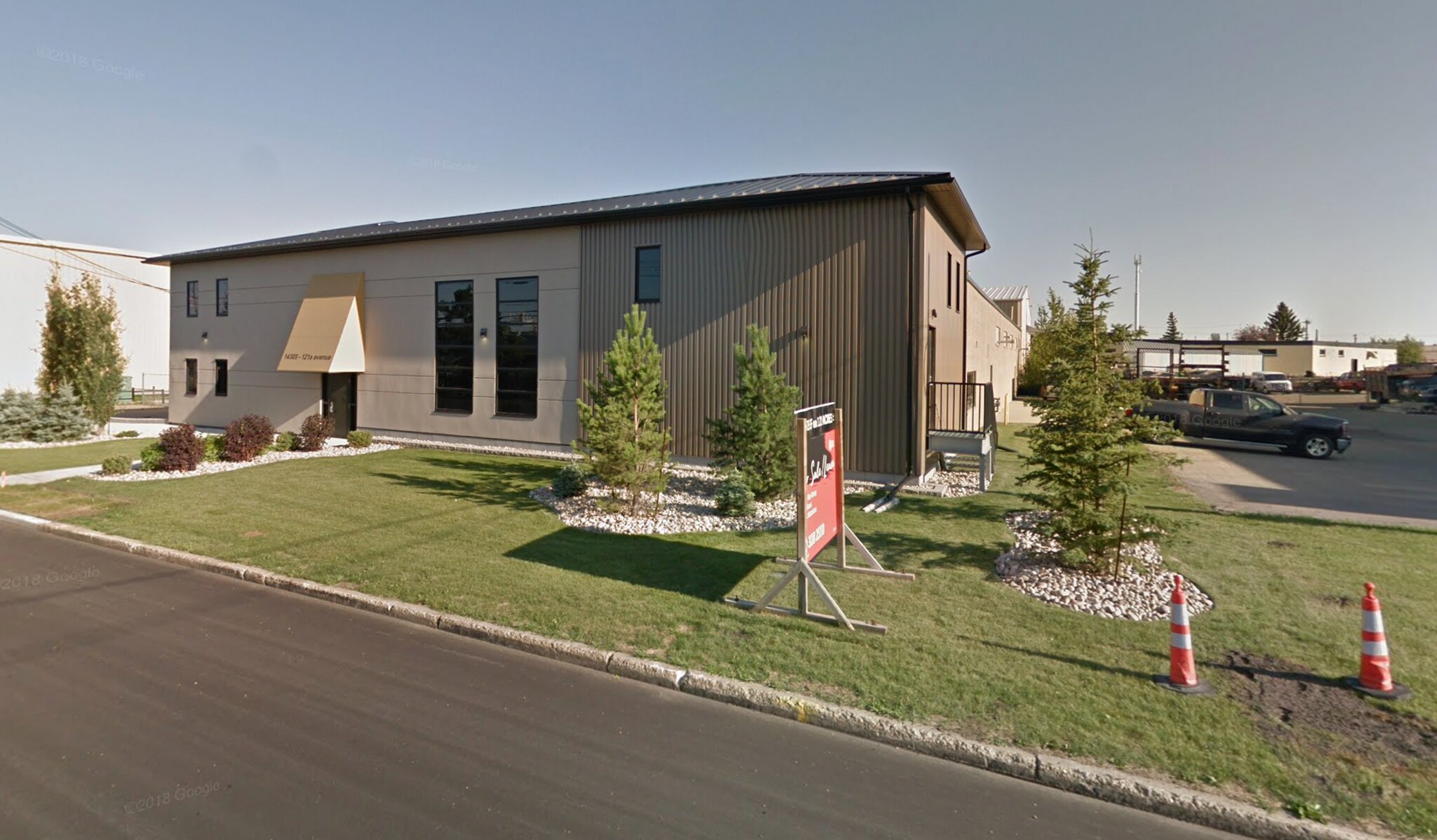 14305 121A Ave, Edmonton, AB for sale Building Photo- Image 1 of 1