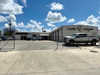 Plus de détails pour 1830 Jackson Keller Rd, San Antonio, TX - Industriel à vendre