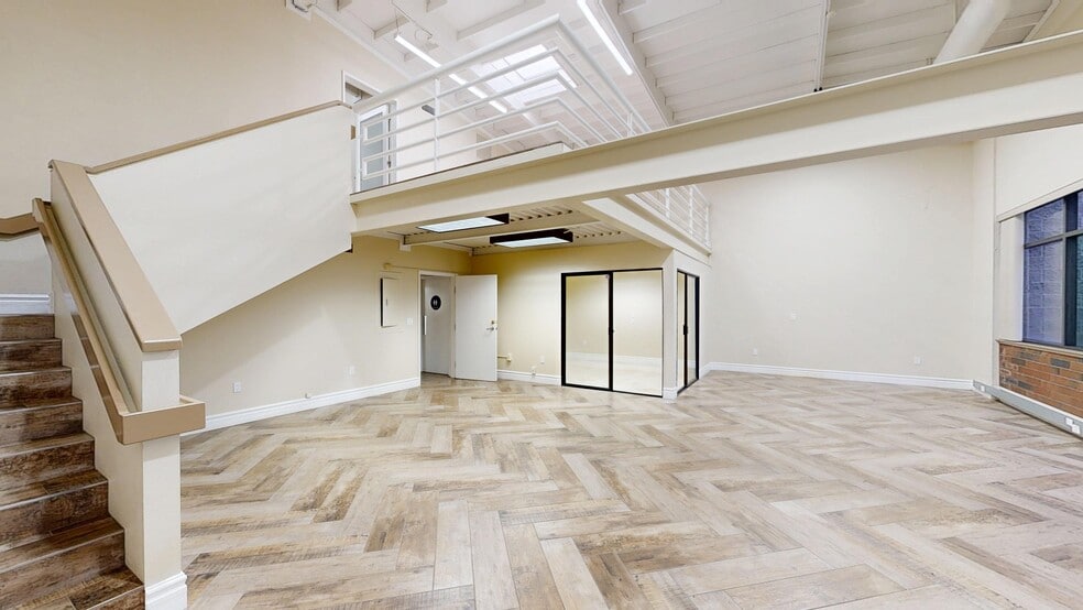 10304 Placer Ln, Sacramento, CA for sale - Matterport 3D Scan - Image 2 of 26