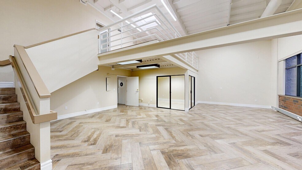 10304 Placer Ln, Sacramento, CA à louer - Numérisation 3D de Matterport - Image 2 de 25