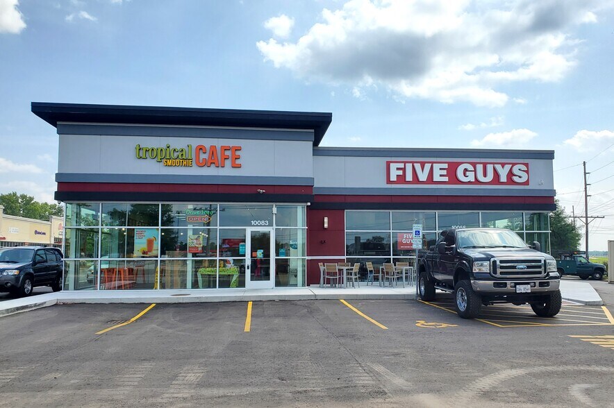 10017 N 2nd Street, Machesney Park, IL à louer - Photo du bâtiment - Image 2 de 4