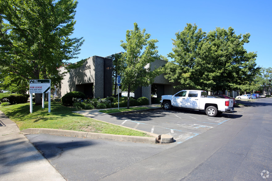 3306 Monier Cir, Rancho Cordova, CA for lease - Primary Photo - Image 1 of 10