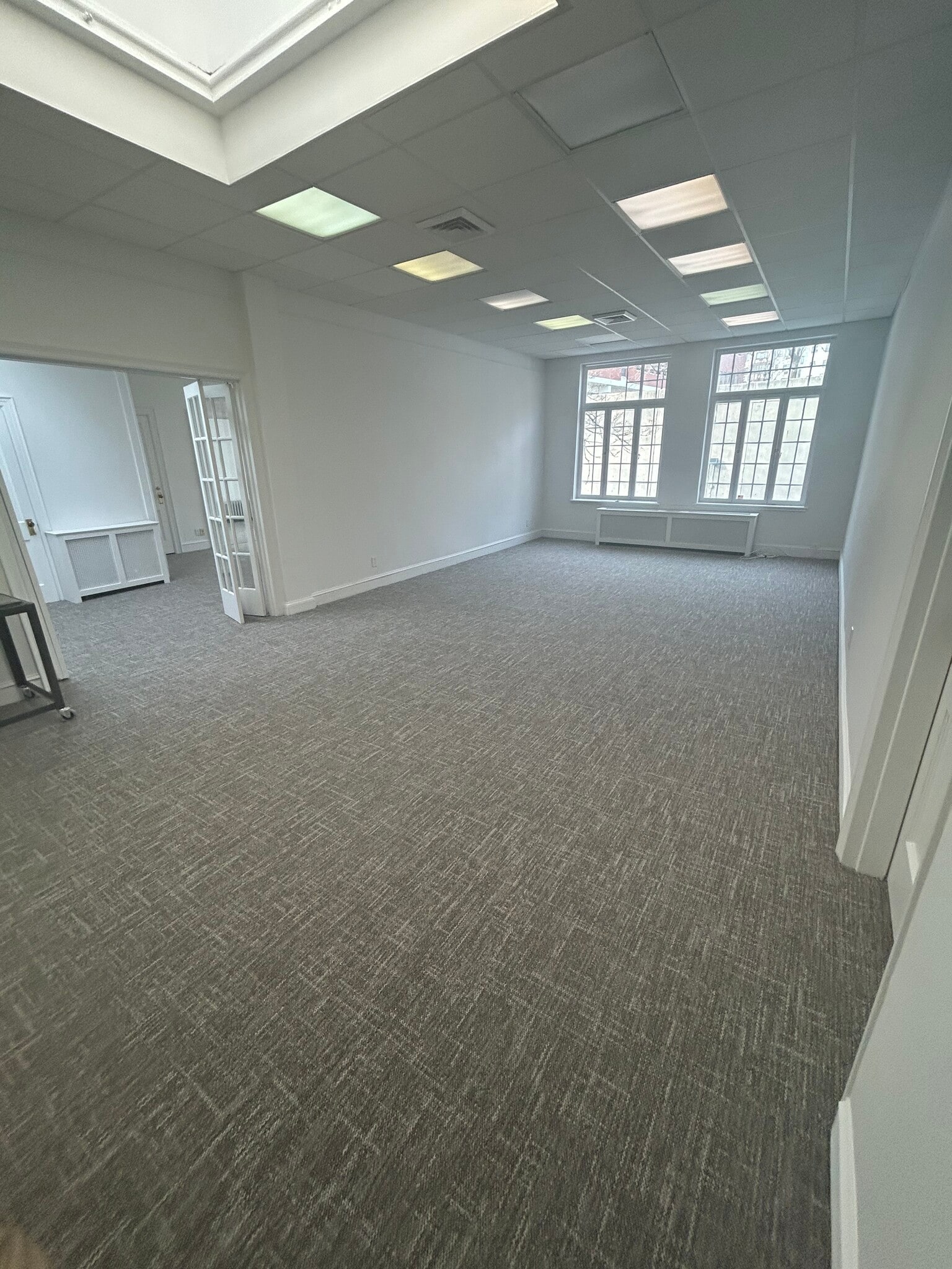 45 E Putnam Ave, Greenwich, CT for lease Interior Photo- Image 1 of 4