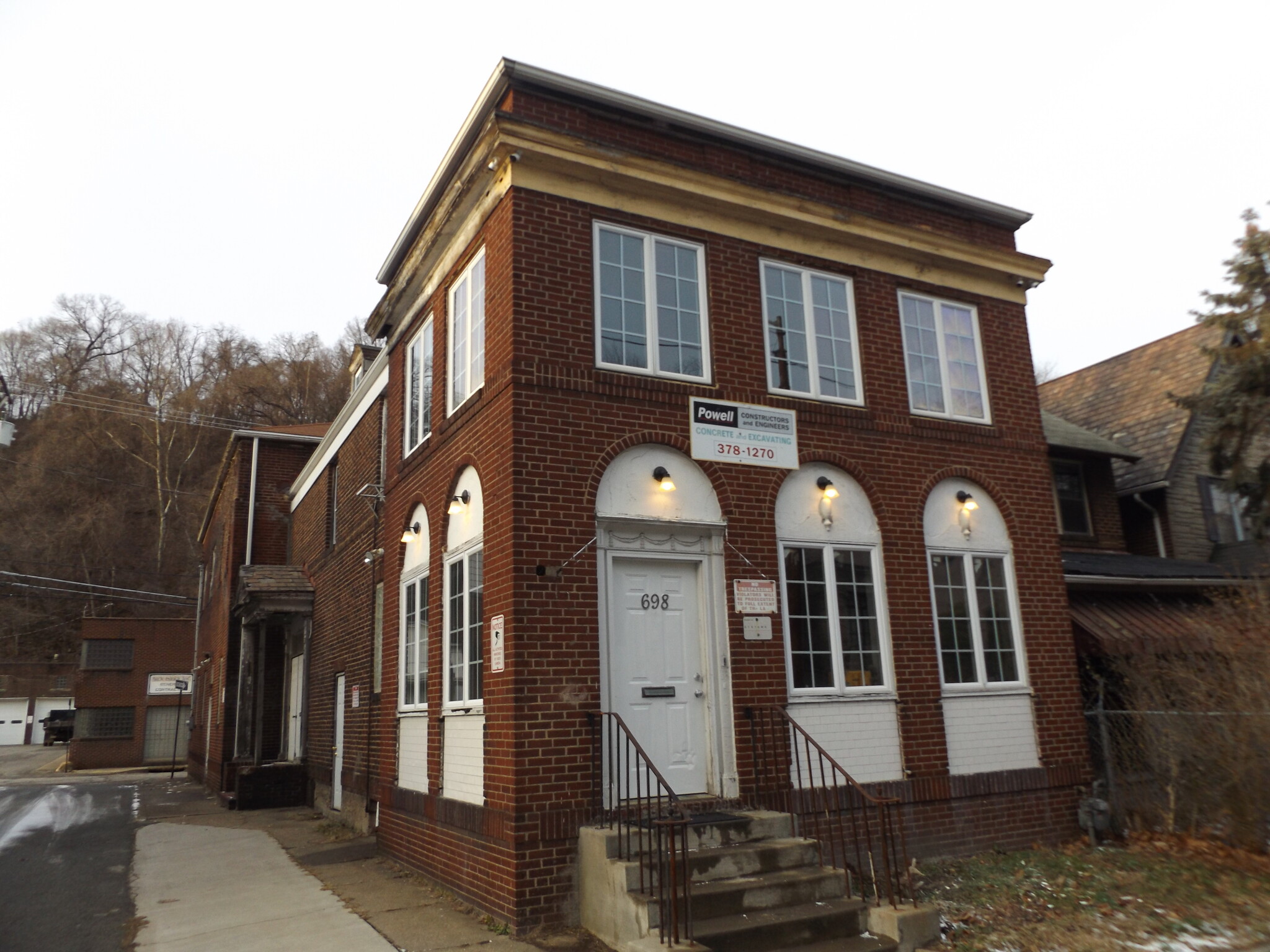 698 Franklin Ave, Aliquippa, PA for sale Primary Photo- Image 1 of 1