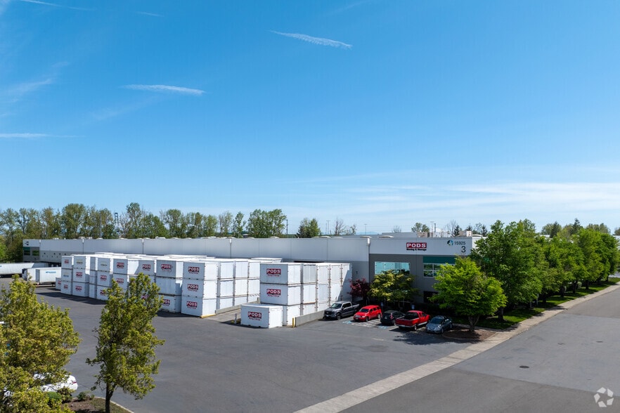 15925 N Lombard St, Portland, OR for lease - Primary Photo - Image 1 of 5