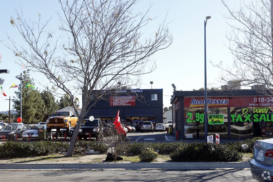 21024 Sherman Way, Canoga Park, CA à vendre - Photo principale - Image 1 de 2