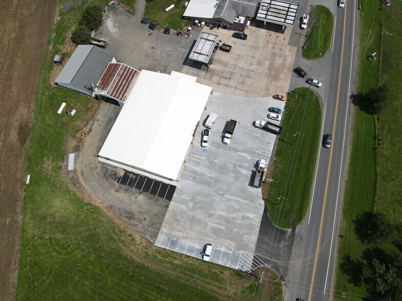 3388-3400 Catlett Rd, Catlett, VA à louer - Photo du bâtiment - Image 2 de 17