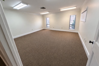 911 Paverstone Dr, Raleigh, NC for lease Interior Photo- Image 2 of 8