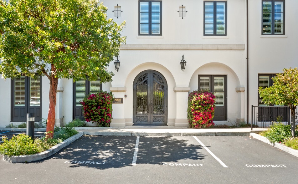 20 1st St, Los Altos, CA for lease - Building Photo - Image 2 of 7