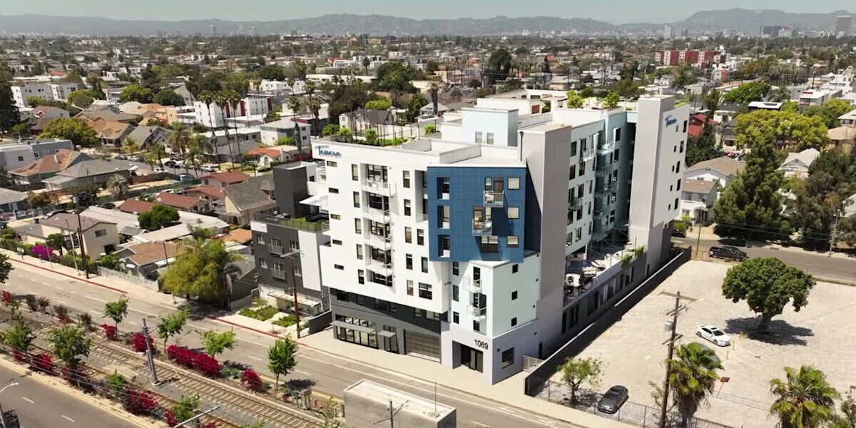 1069 Exposition Blvd, Los Angeles, CA for lease Primary Photo- Image 1 of 2