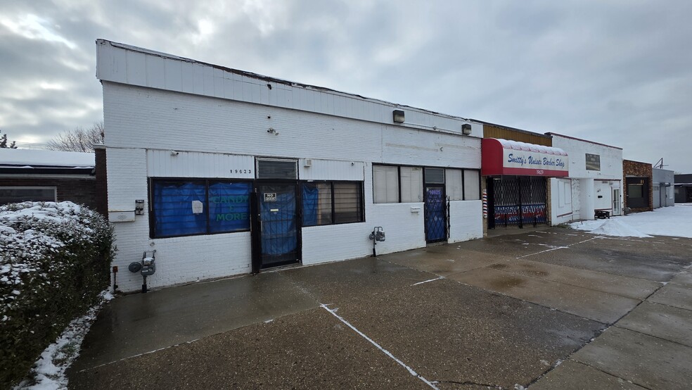 19623 Joy Rd, Detroit, MI for sale - Primary Photo - Image 1 of 3