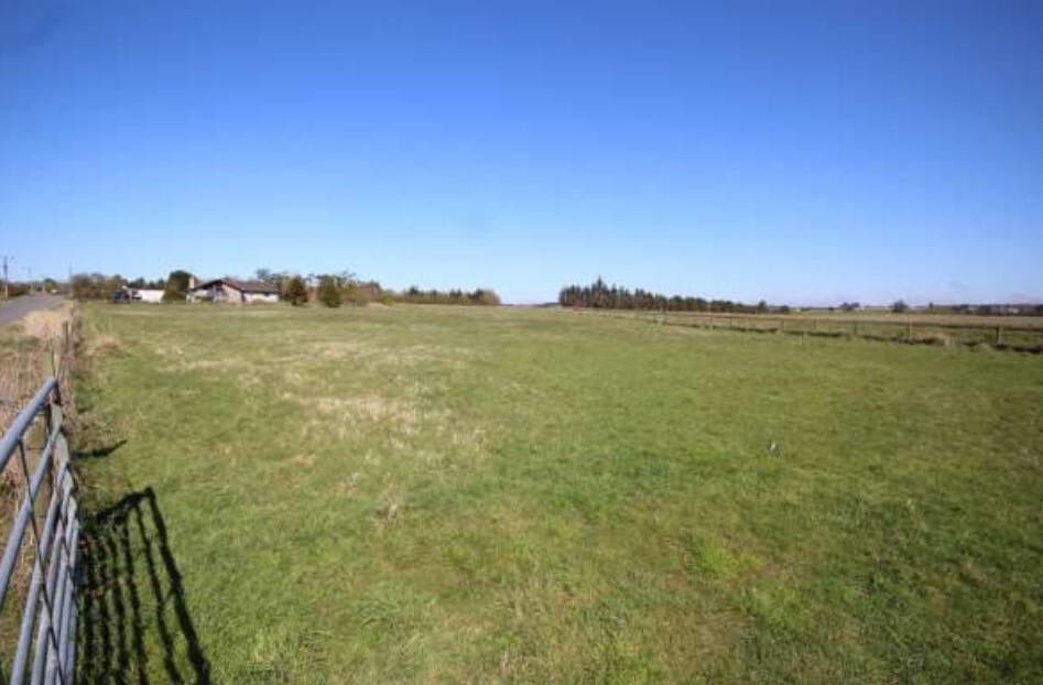 Hard Yards, Mintlaw for sale Building Photo- Image 1 of 2