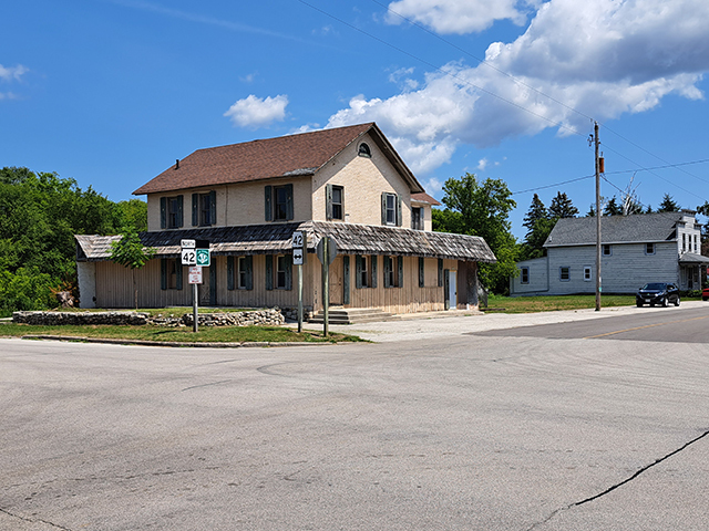 7598 County Road H rd, Sturgeon Bay, WI à vendre - Photo principale - Image 1 de 25