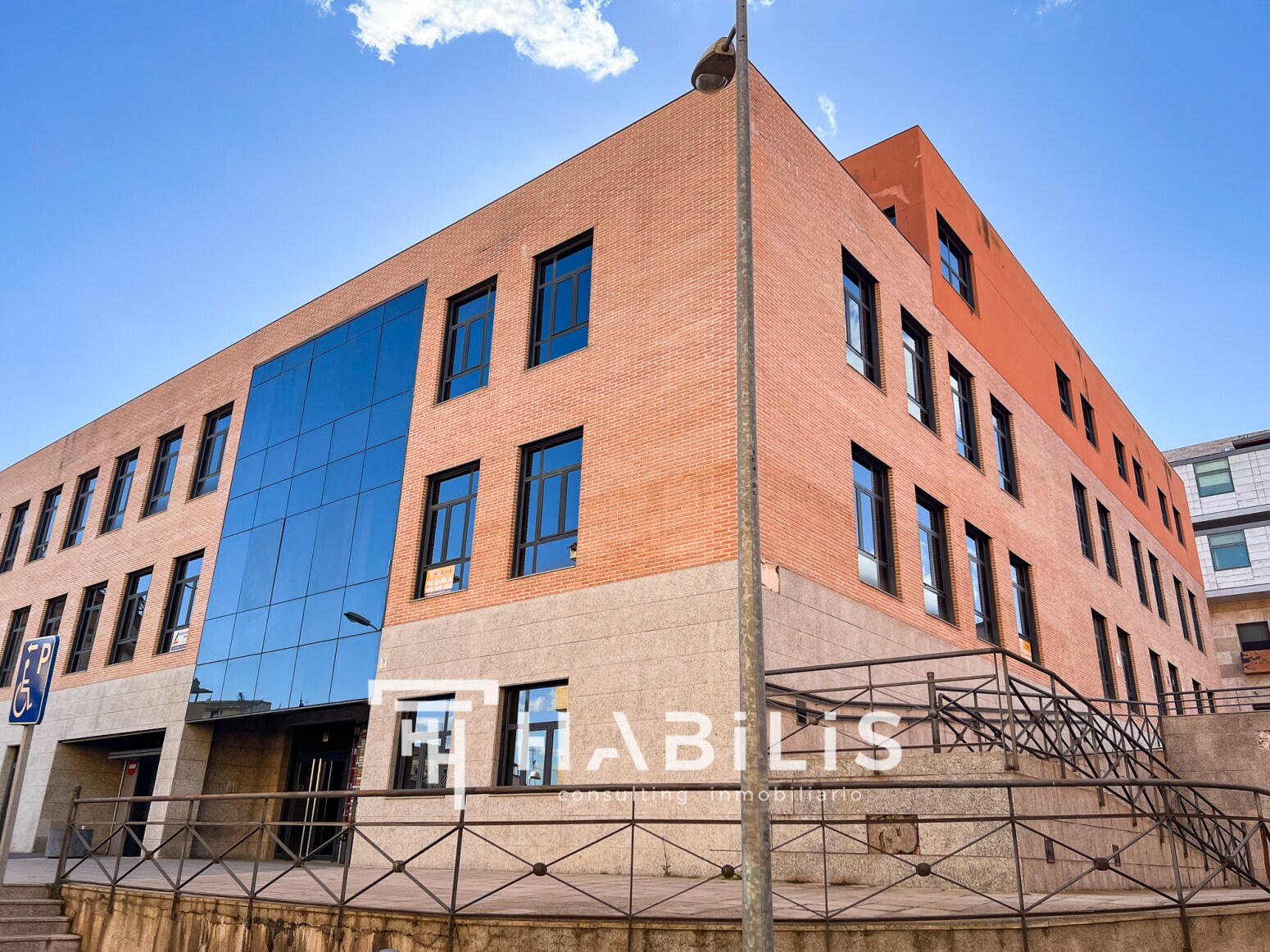 Office in Toledo, Toledo for sale Building Photo- Image 1 of 4