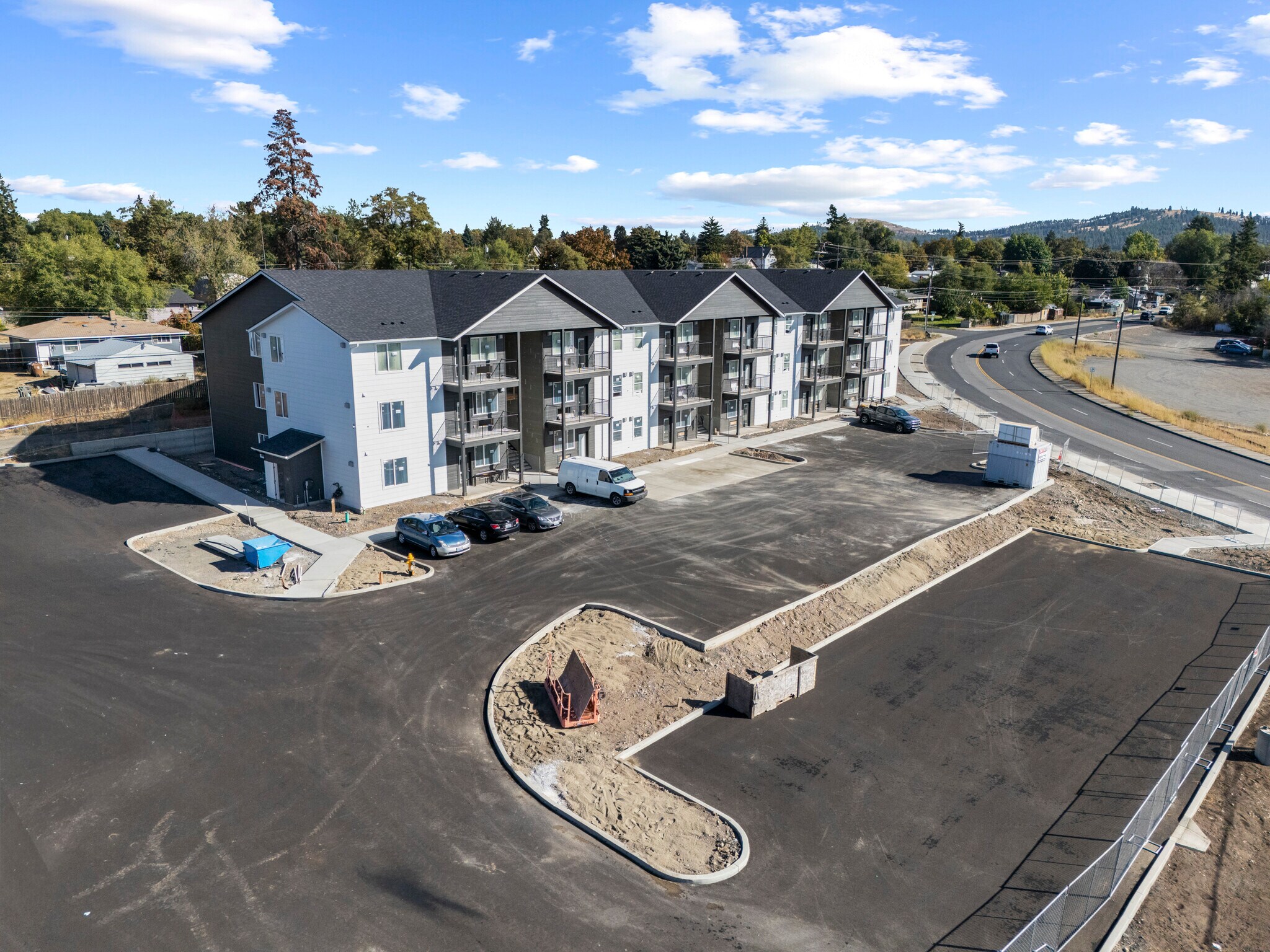 1651 E North Foothills Dr, Spokane, WA à vendre Photo du bâtiment- Image 1 de 1