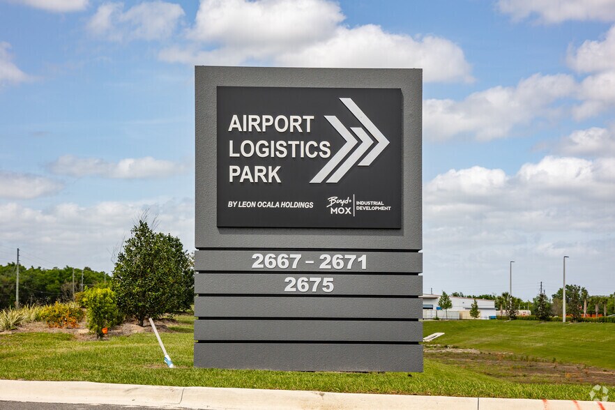 2901 SW 60th Ave, Ocala, FL à louer - Photo du bâtiment - Image 3 de 17