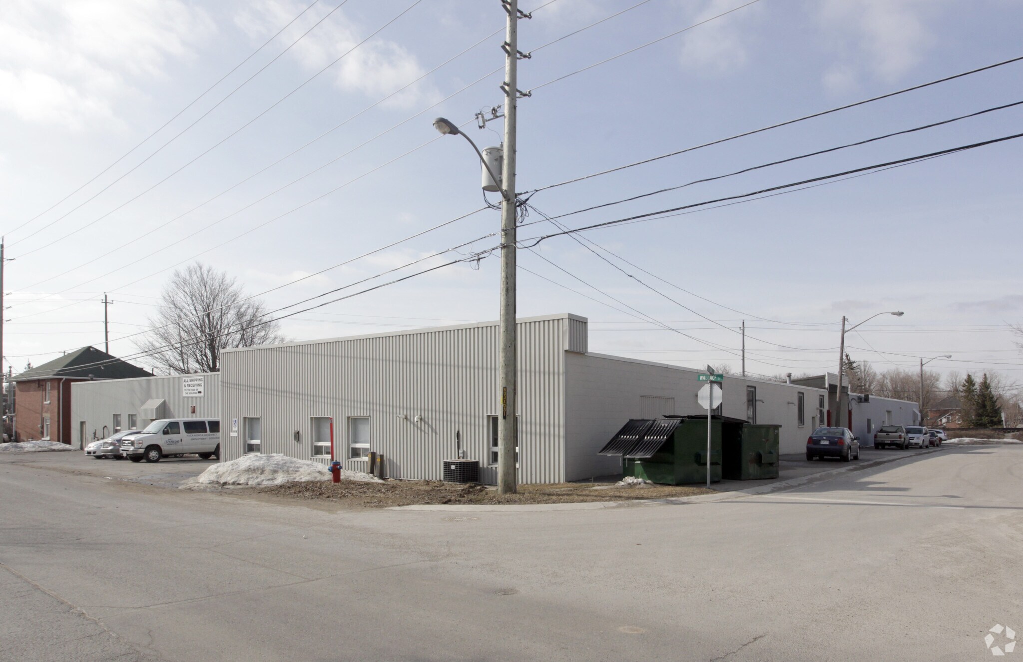 12 Wallace St, Halton Hills, ON à vendre Photo principale- Image 1 de 1