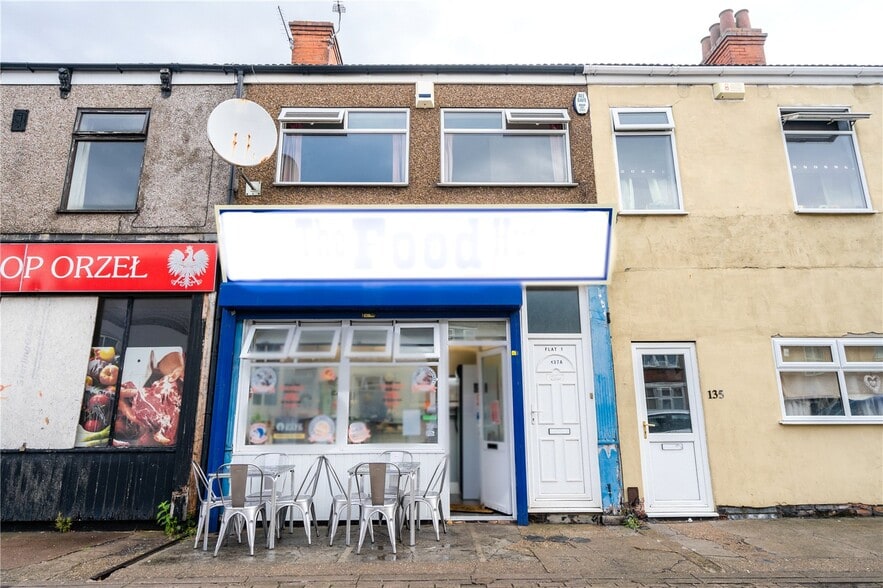 137 Corporation St, Grimsby for sale - Building Photo - Image 3 of 5