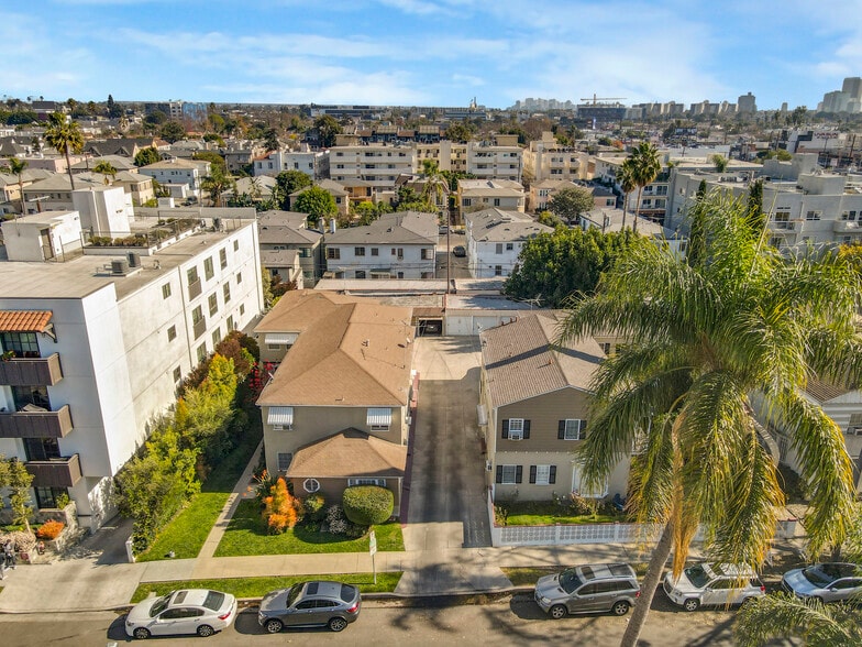 110-116 S Kings Rd, Los Angeles, CA for sale - Building Photo - Image 3 of 25