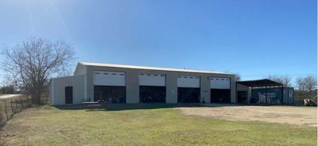 Plus de détails pour Live/Work-Home – à vendre, Lockhart, TX