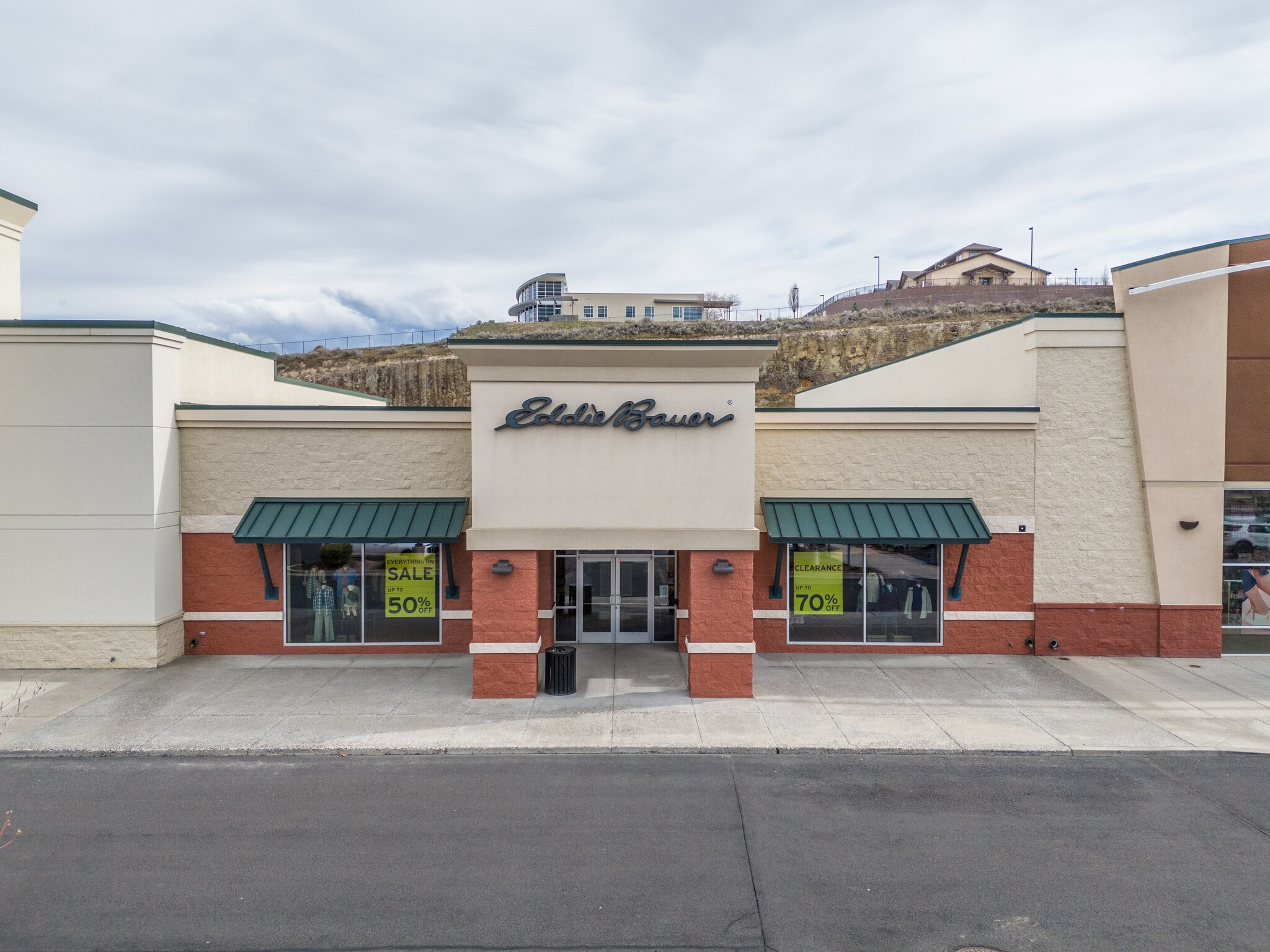 2330 Nez Perce Dr, Lewiston, ID for lease Interior Photo- Image 1 of 1