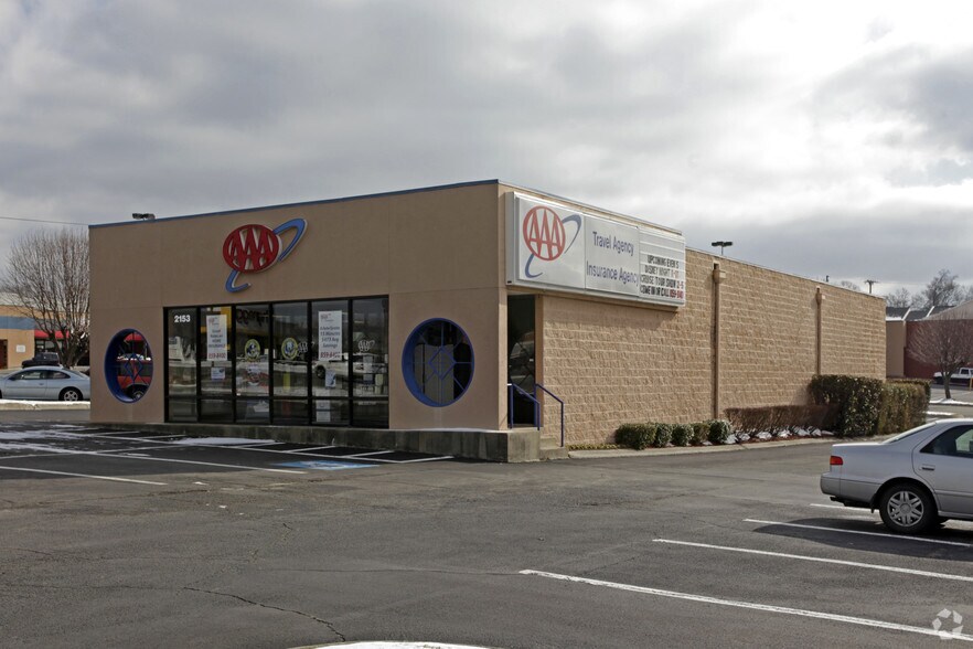 2103-2151 Gallatin Pike N, Madison, TN à louer - Photo principale - Image 3 de 4