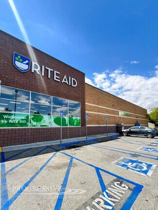 Plus de détails pour 1380 Barstow Rd, Barstow, CA - Commerce de détail à vendre