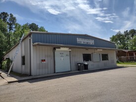 24090 FM 1485 Rd, New Caney TX - Entrepôt