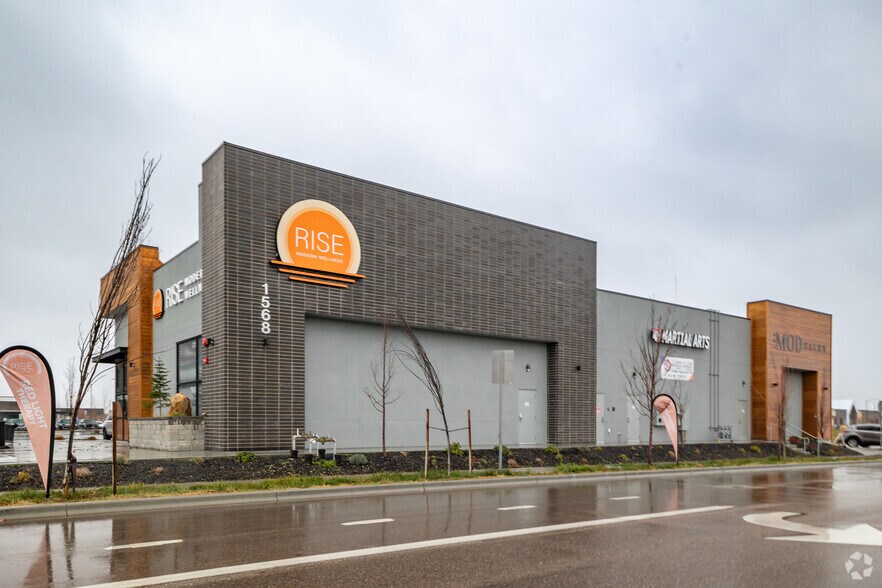 1582 W Orchard Park Dr, Meridian, ID à vendre - Photo du bâtiment - Image 2 de 5