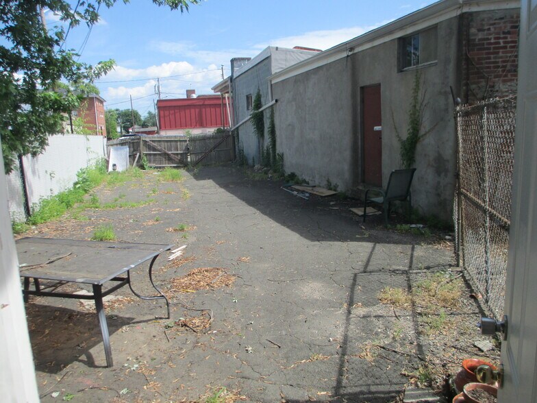 29 New Main St, Haverstraw, NY à louer - Photo du bâtiment - Image 2 de 6