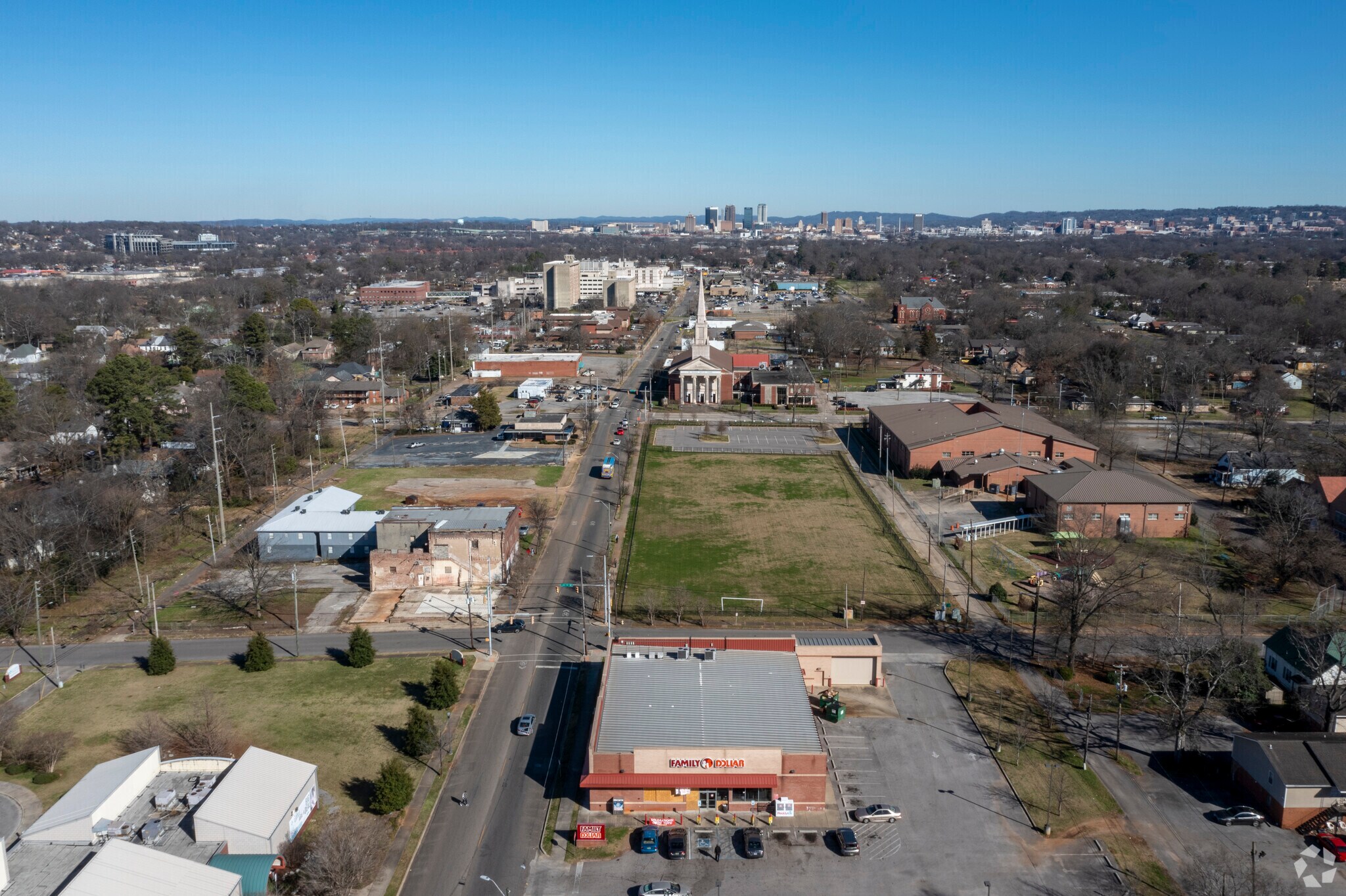 1305 Tuscaloosa Ave SW, Birmingham, AL à louer Aérien- Image 1 de 4