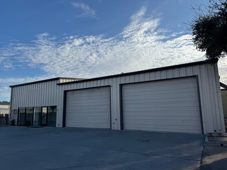 9100 El Camino Real, Atascadero, CA for lease - Building Photo - Image 1 of 32
