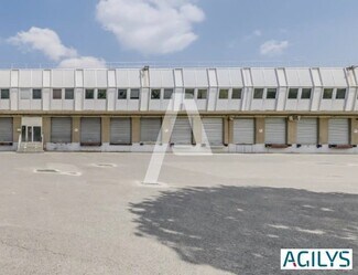 Plus de détails pour 32 Avenue De L'Oceanie, Villejust - Industriel à louer