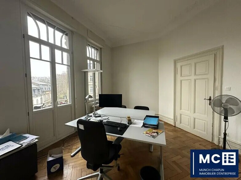 Bureau dans Strasbourg à louer - Photo intérieure - Image 1 de 6