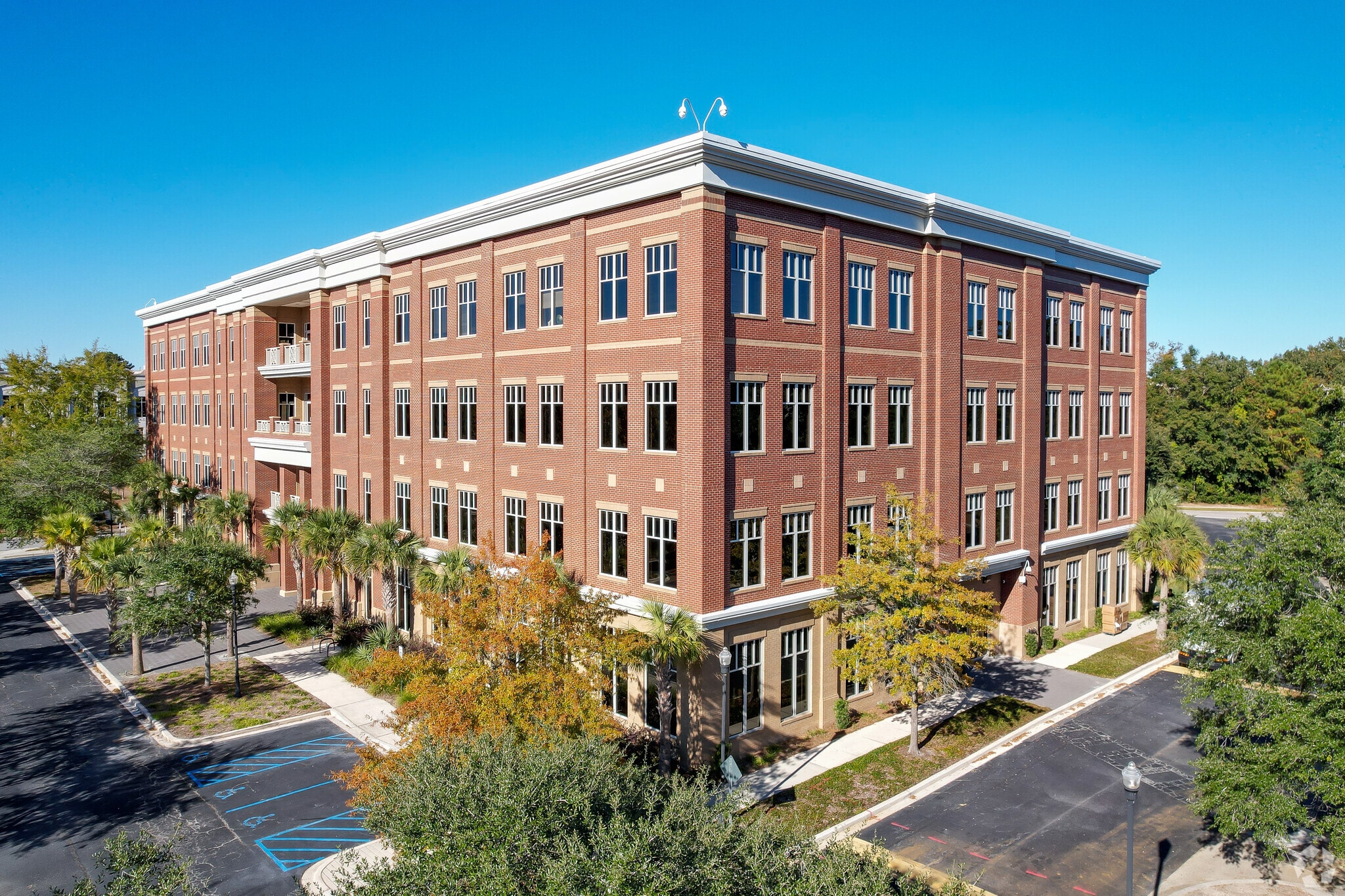 115 Fairchild St, Daniel Island, SC for lease Building Photo- Image 1 of 5