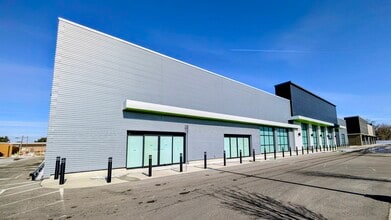 29270-29350 Plymouth Rd, Livonia, MI for lease Interior Photo- Image 2 of 17