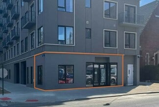 Plus de détails pour 706 E 32nd St, Brooklyn, NY - Commerce de détail à louer