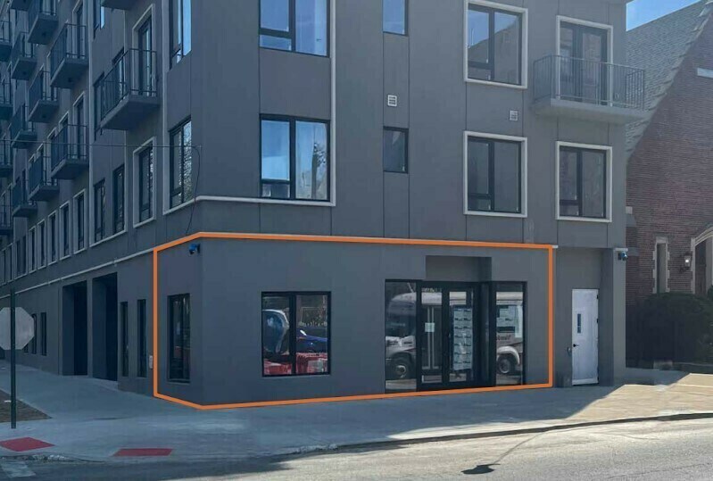 706 E 32nd St, Brooklyn, NY à louer Photo du bâtiment- Image 1 de 4