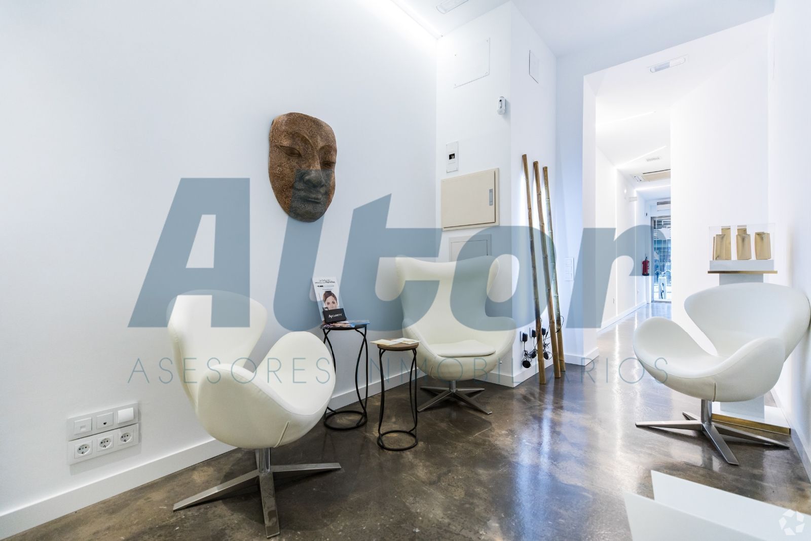 Retail in Madrid, Madrid for lease Interior Photo- Image 1 of 13